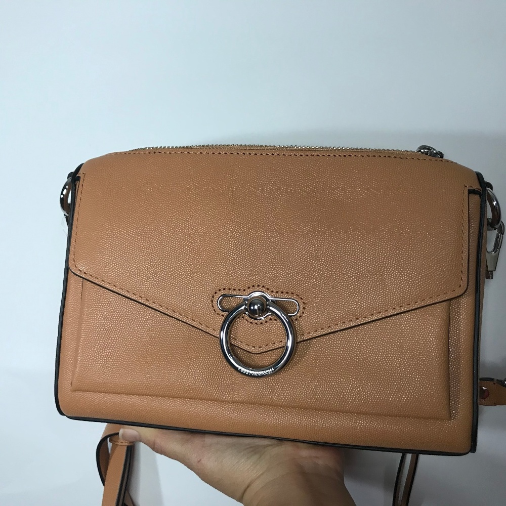 40 E Rebecca Minkoff NWOT Jean Mac Clutch Crossbod